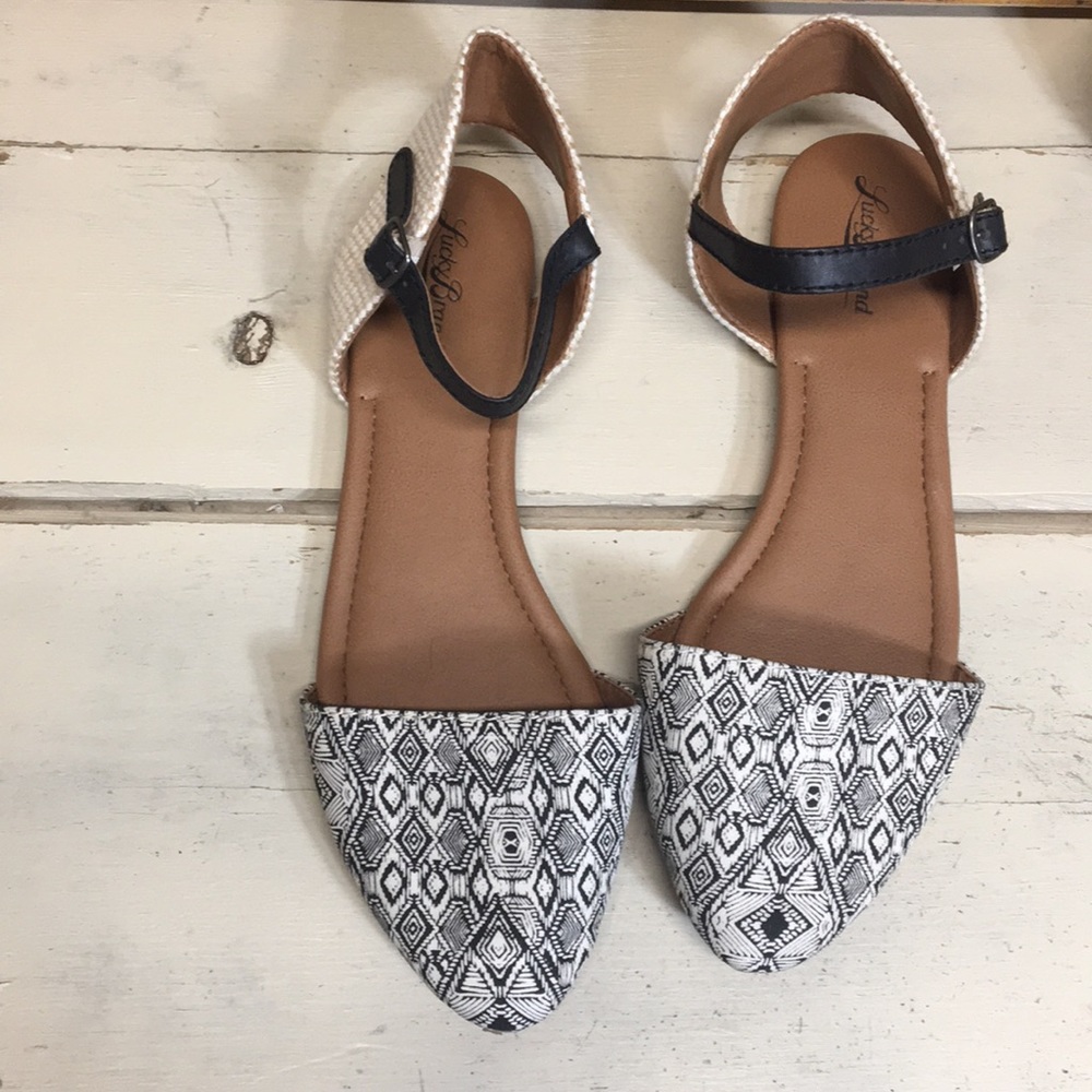 Lucky Brand Abbee flats